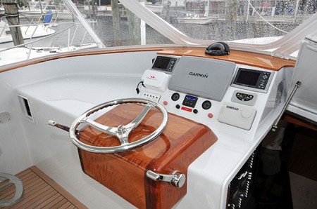 39 foot Express Sportfishing Boat console
