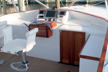 39 foot Express Sportfishing Boat console