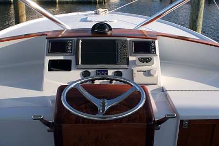 39 foot Express Sportfishing Boat console