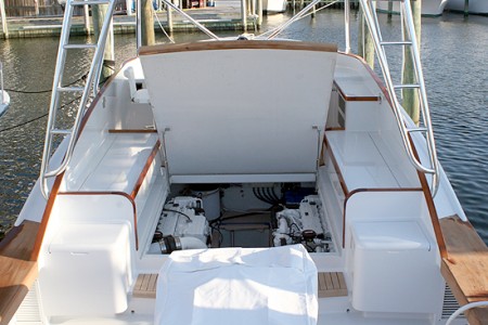 39 foot Express Sportfishing Boat engine