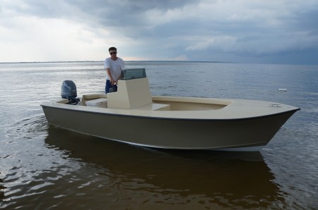 19' tunnel skiff